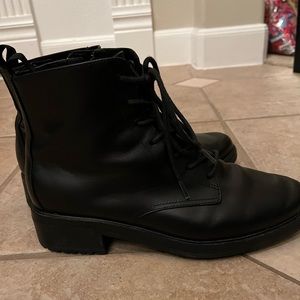 Everlane Black Leather Lace Up Combat Boots